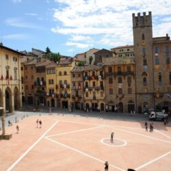 Comune Arezzo piazza grande alto