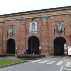 Porta Santa Maria